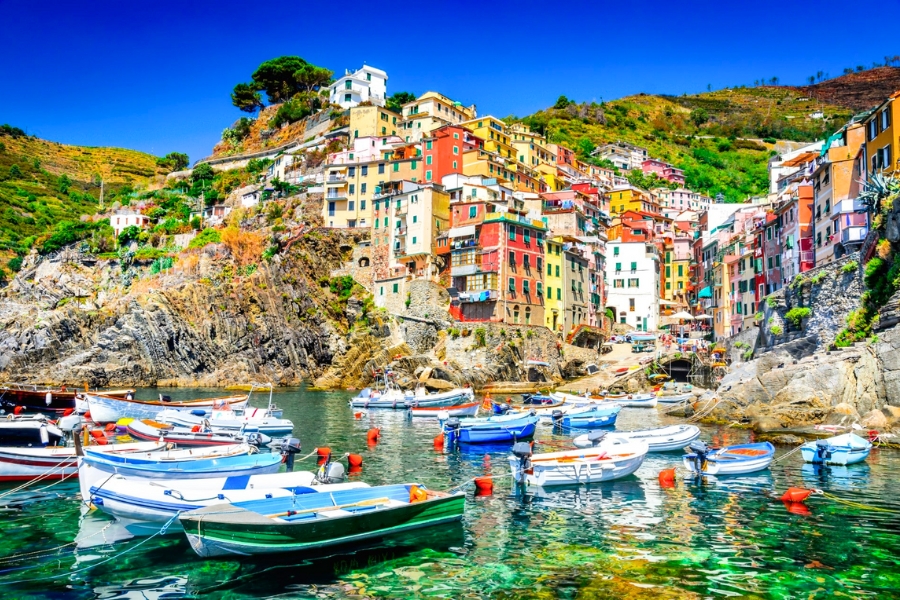 Du Lịch Cinque Terre - 5 Ngôi Làng Xinh Đẹp Bên Bờ Biển Của Italy