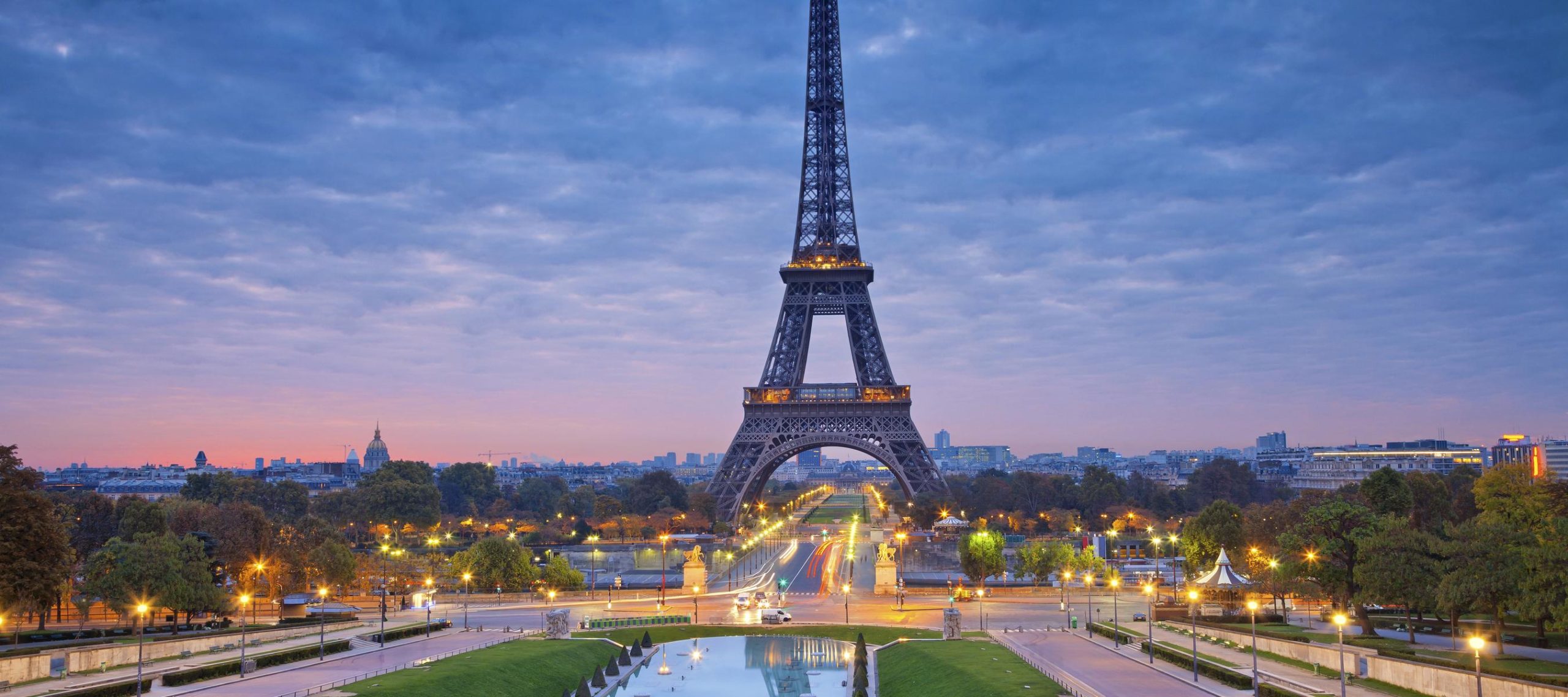 Paris là một điểm đến thú vị trong tour du lịch châu Âu