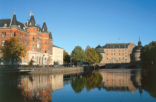 Lâu đài Örebro (Thụy Điển) - 1 trong 10 lâu đài đẹp nhất Châu Âu